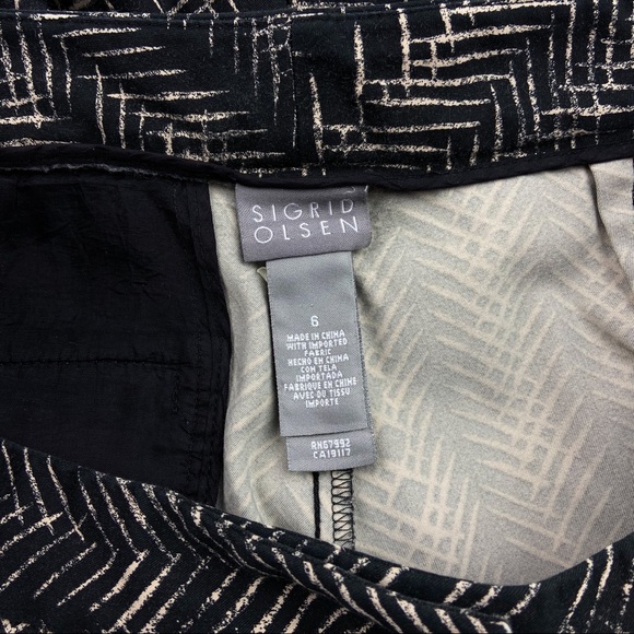 Sigrid Olsen Cropped Print Pant - Picture 5 of 7